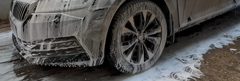 SazUp exterior wash — foam coat and wheel detailing